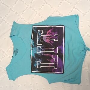 Custom crop top